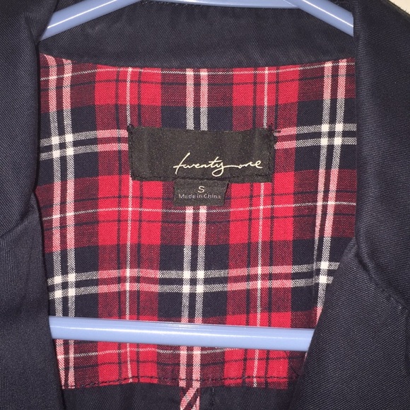 Forever twenty one jacket - Picture 2 of 2